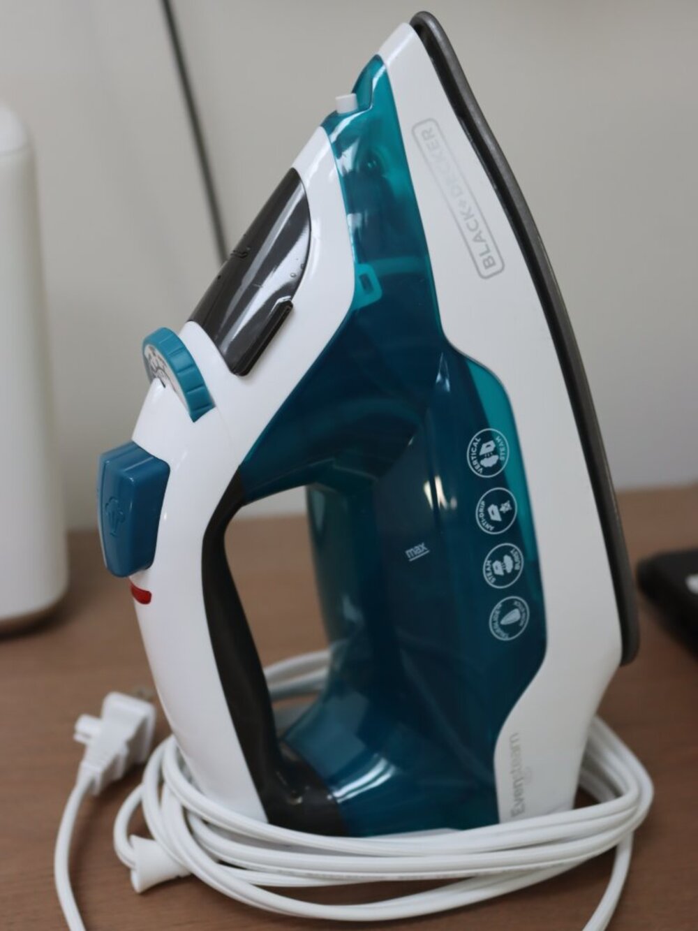 Black and Decker Blue Iron